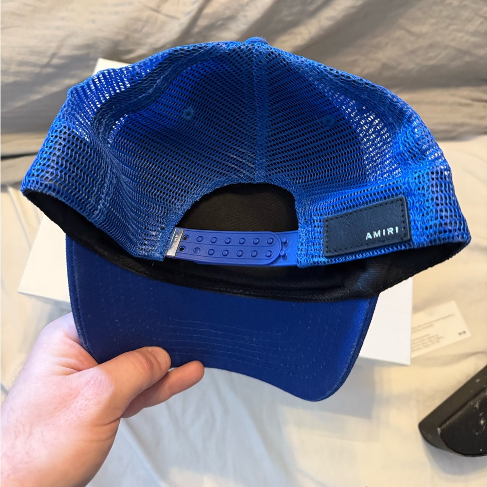 Amiri Blue Trucker hat “Paint drip” logo hat 
Excellent condition never worn - Picture 3 of 3